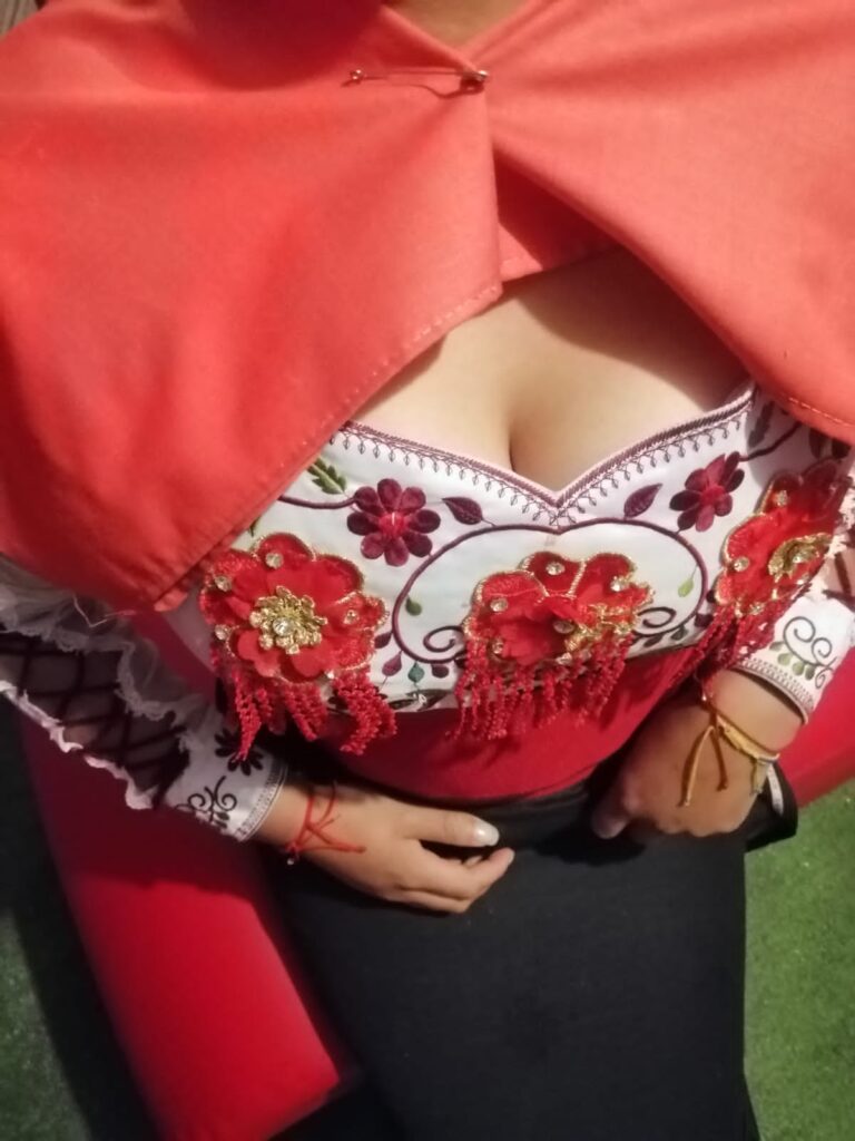 indigenas desnudas ecuador